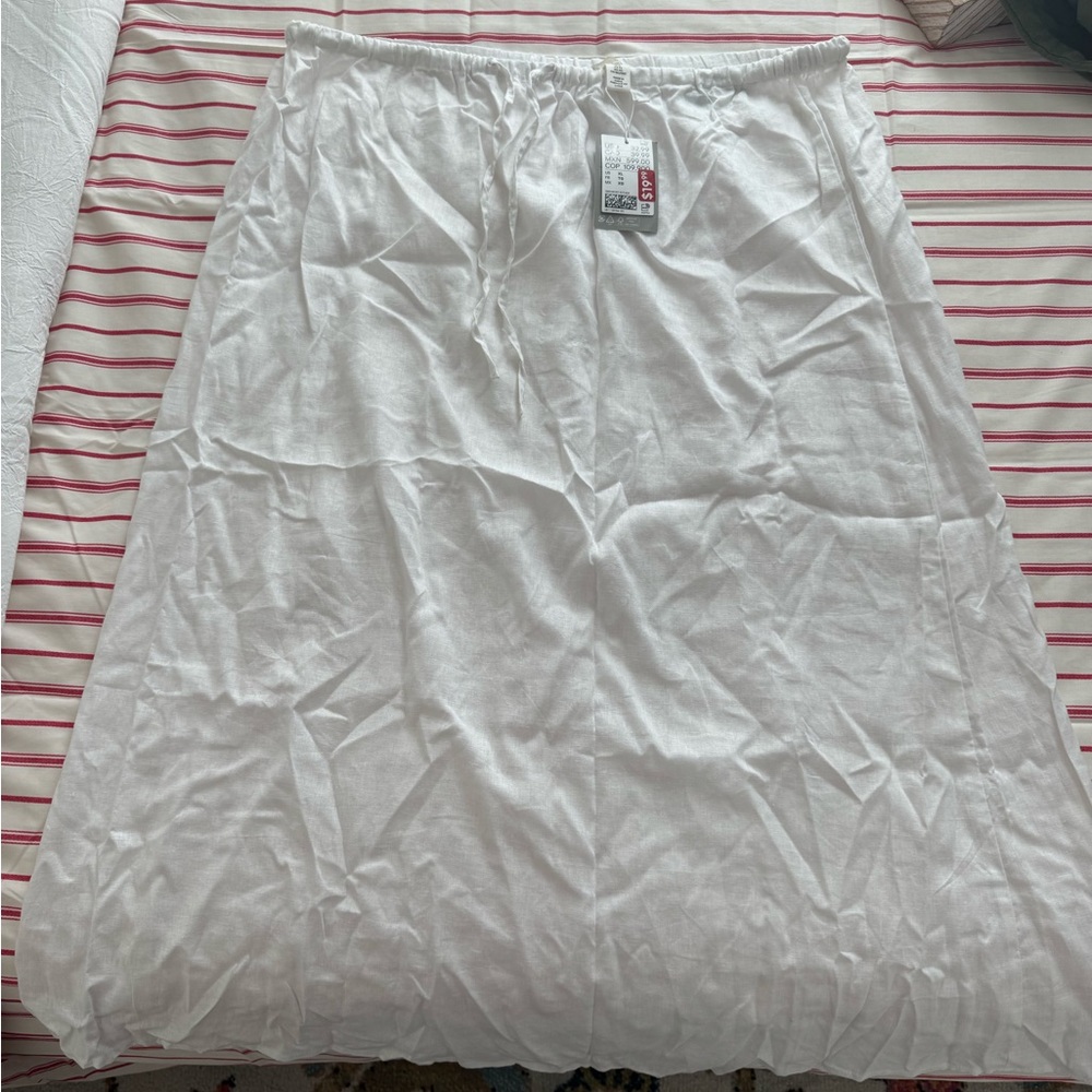 White Maxi Skirt XL